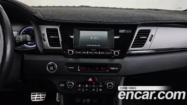 Kia Niro, 2016 — фото 14