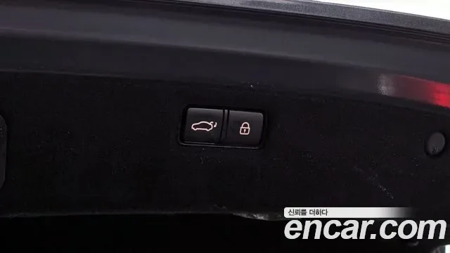 Genesis G80, 2017 — фото 18