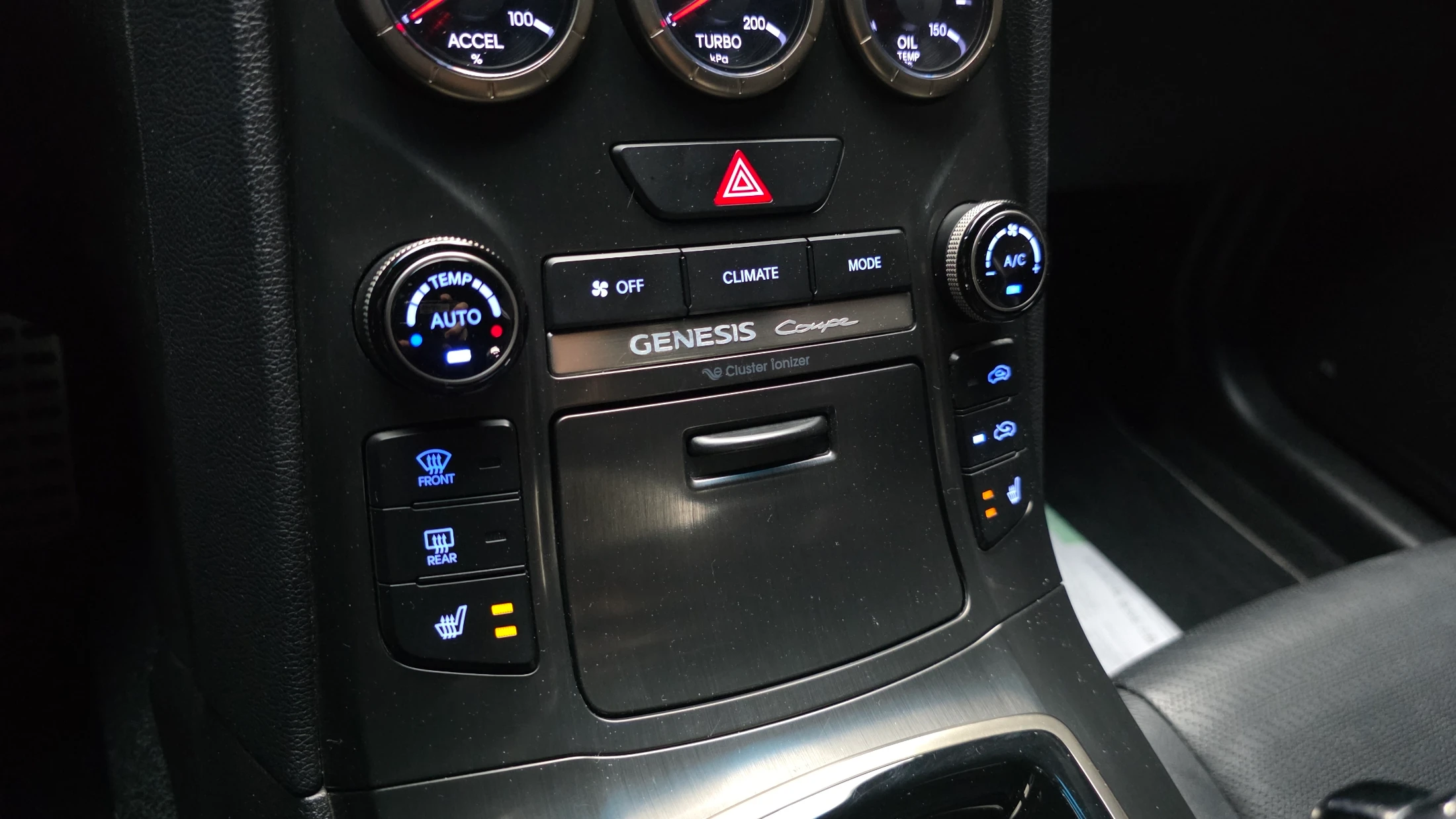 Hyundai Genesis Coupe, 2012 — фото 16