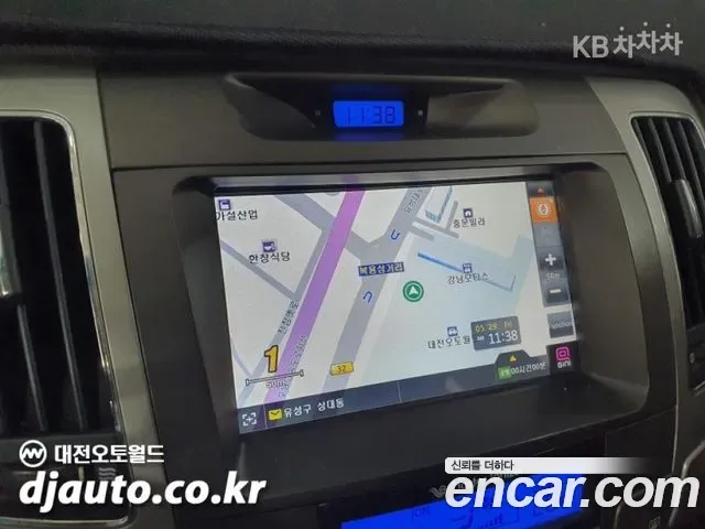 Hyundai Sonata NF Sonata Transform, 2008 — фото 13