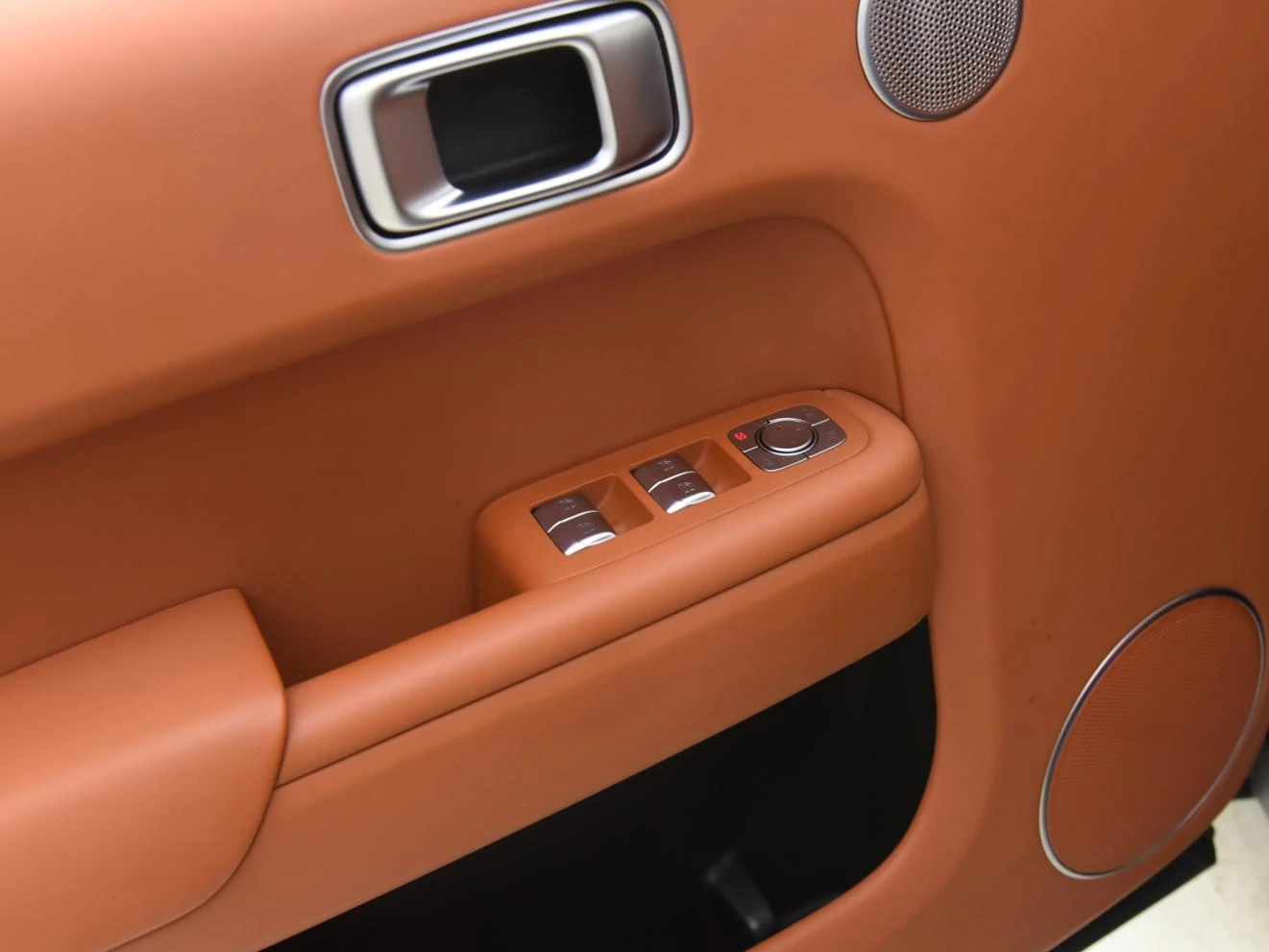 Li Auto Ideal L9, 2022 — фото 15