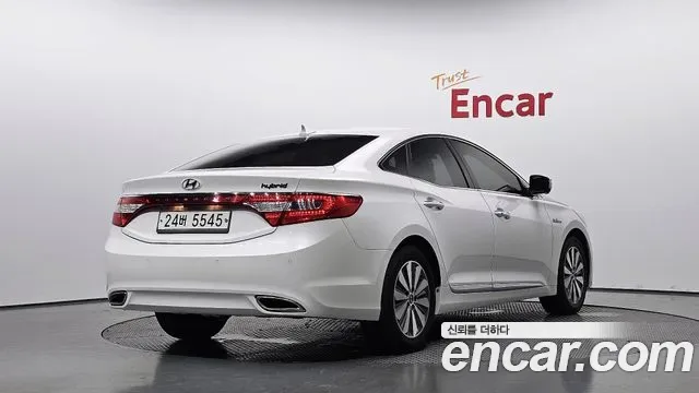 Hyundai Grandeur HG Hybrid, 2014 — фото 2