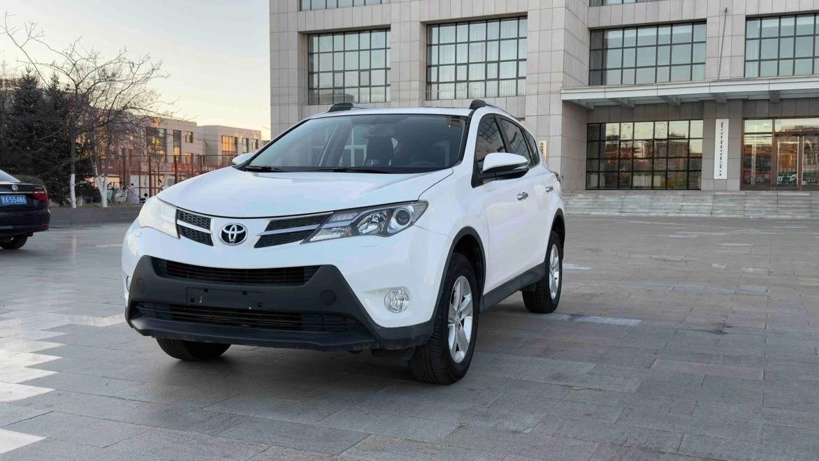 Toyota RAV4 Rongfang