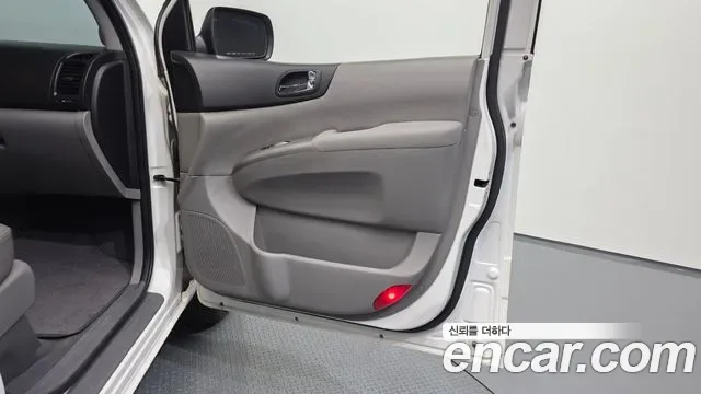 Kia Canival Carnival R, 2012 — фото 25