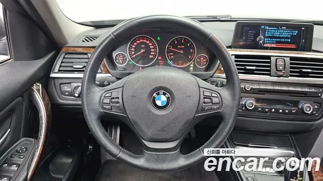 BMW 3-Series F30, 2013 — фото 13