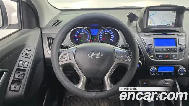 Hyundai Tucson ix, 2013 — фото 14