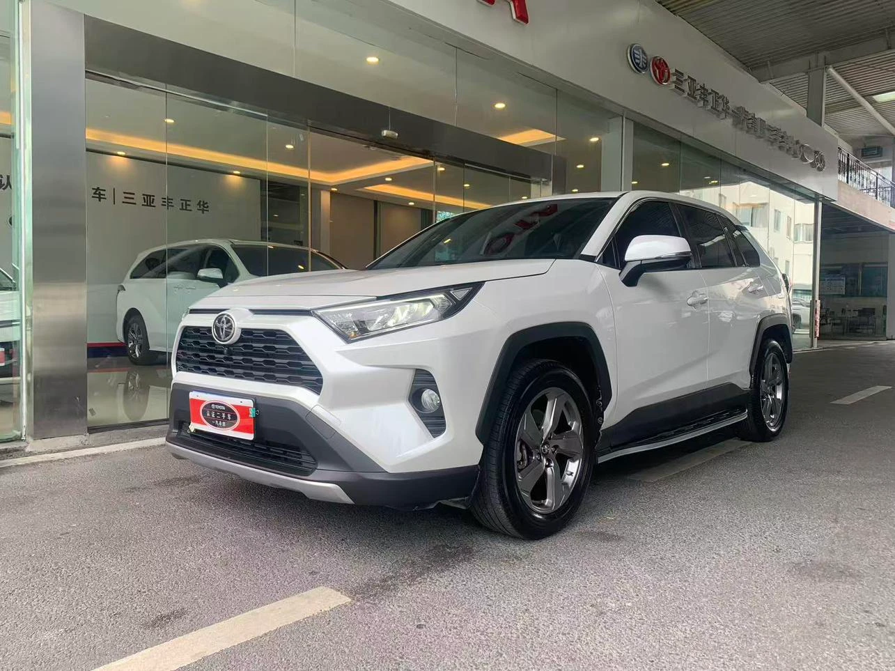 Toyota RAV4 Rongfang