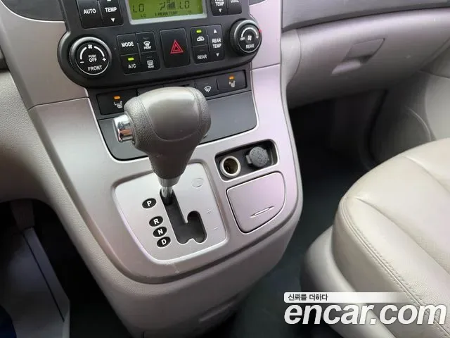 Kia Canival Carnival R, 2012 — фото 17