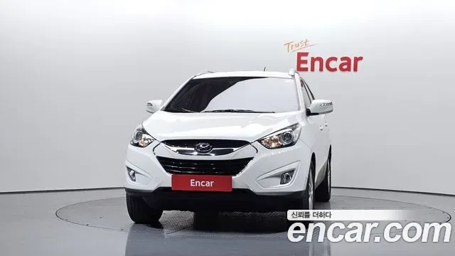 Hyundai Tucson ix, 2012 — фото 2
