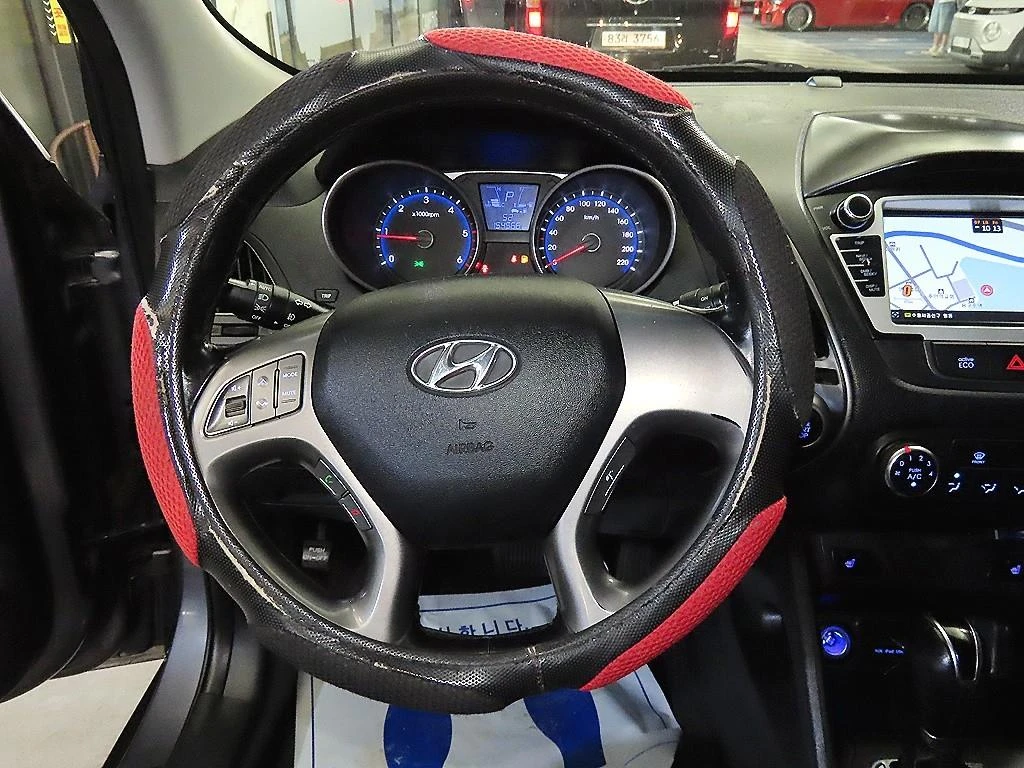 Hyundai Tucson ix, 2014 — фото 8