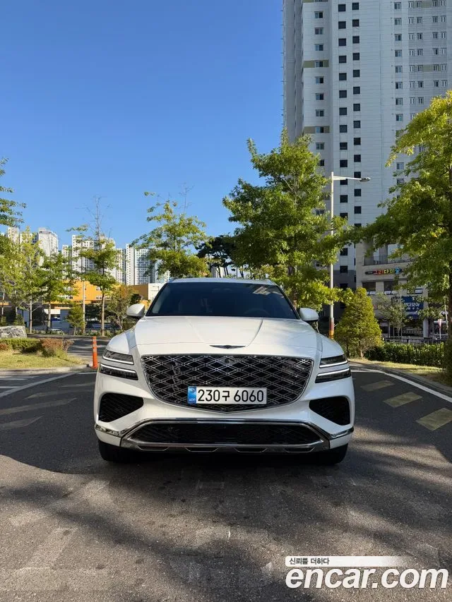 Genesis Gv80