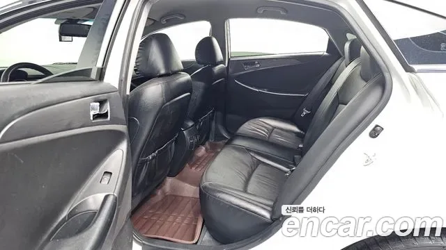 Hyundai Sonata Hybrid, 2012 — фото 12