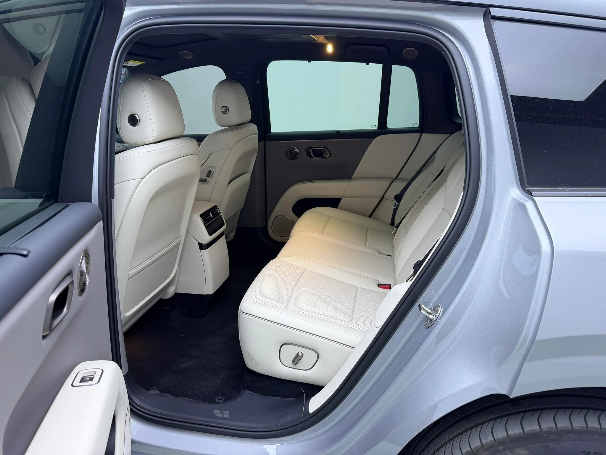 Li Auto ideal i6, 2025 — фото 13