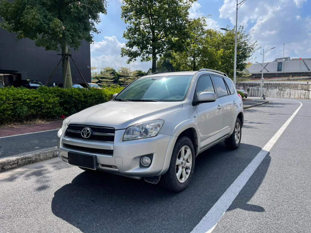 Toyota RAV4 Rongfang