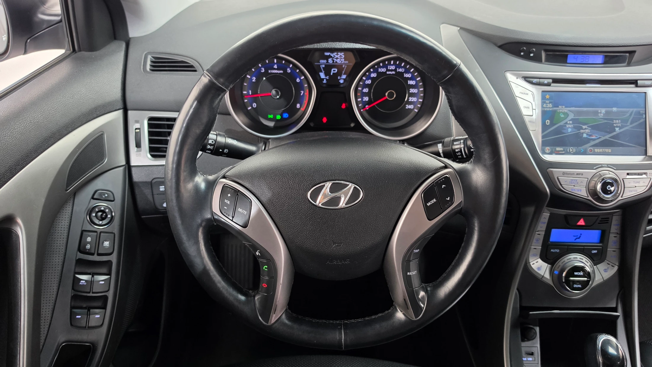 Hyundai Avante MD, 2013 — фото 14