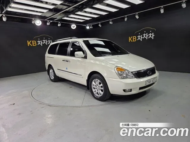 Kia Canival Carnival R, 2010 — фото 8