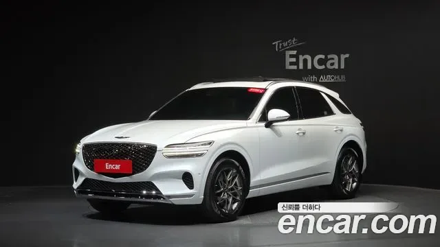 Genesis Gv70