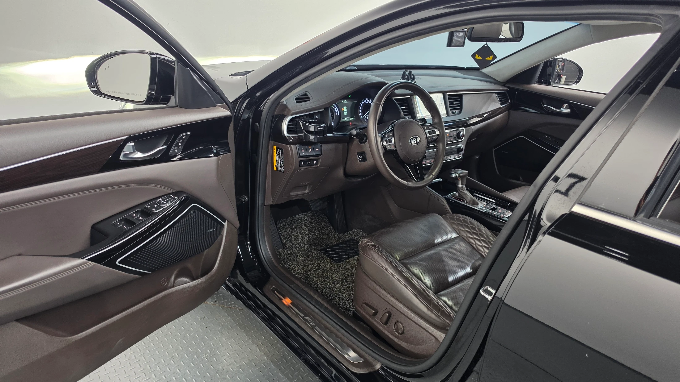 Kia K7 Hybrid, 2017 — фото 10
