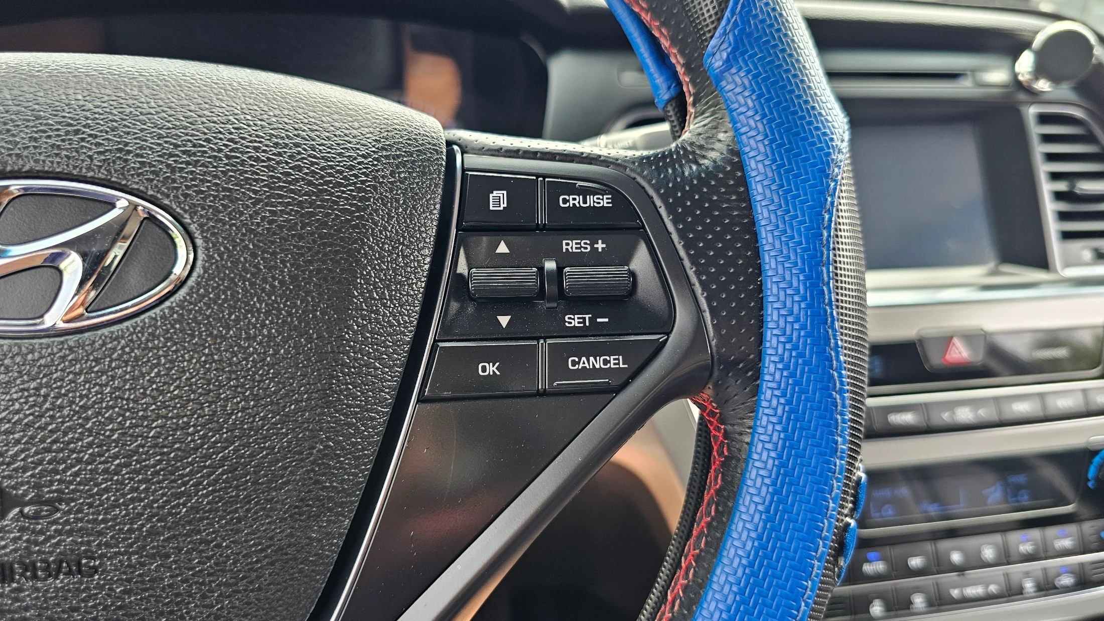 Hyundai Sonata LF Sonata, 2014 — фото 17