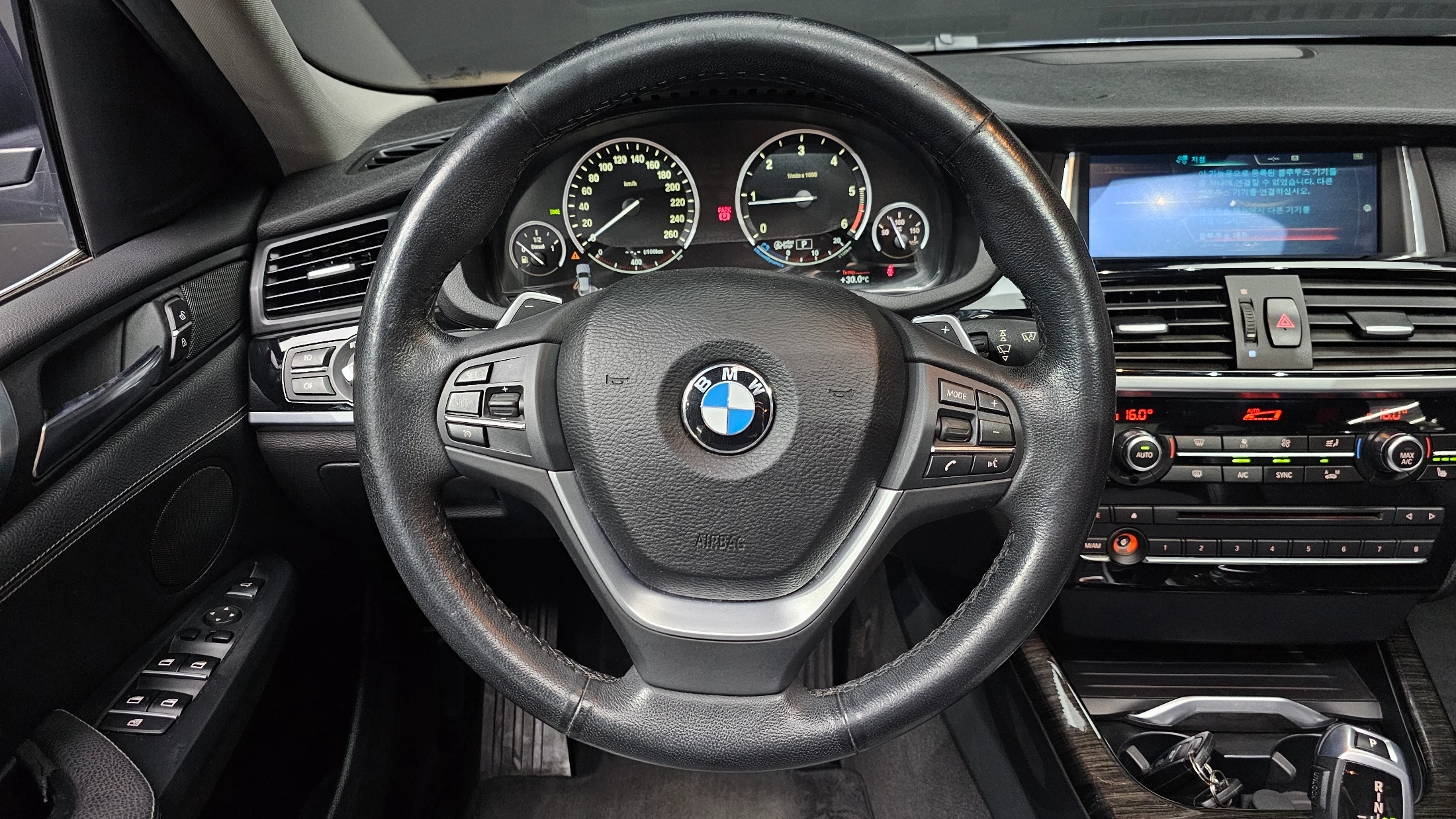 BMW X4 F26, 2014 — фото 14