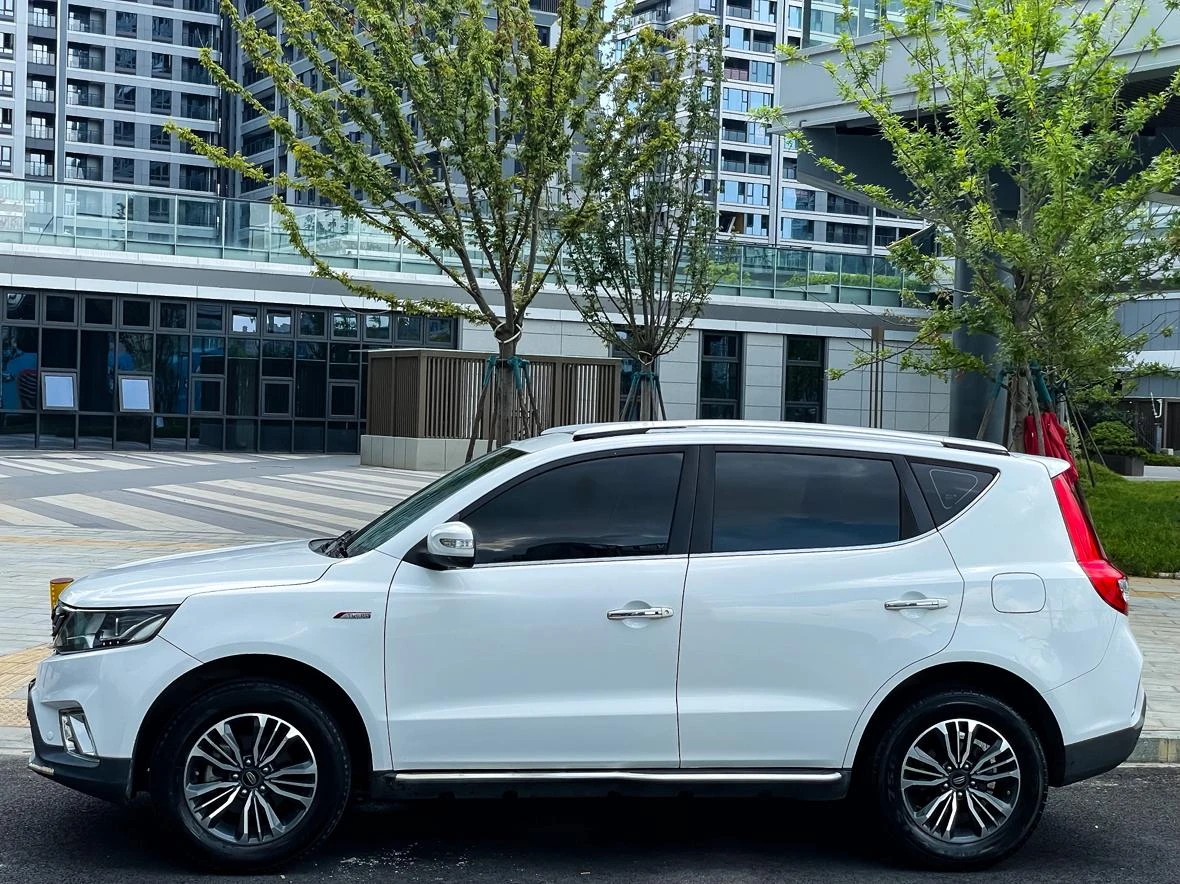 Geely Vision X6, 2016 — фото 3
