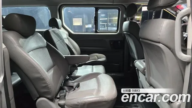 Hyundai Starex Grand Starex, 2010 — фото 13
