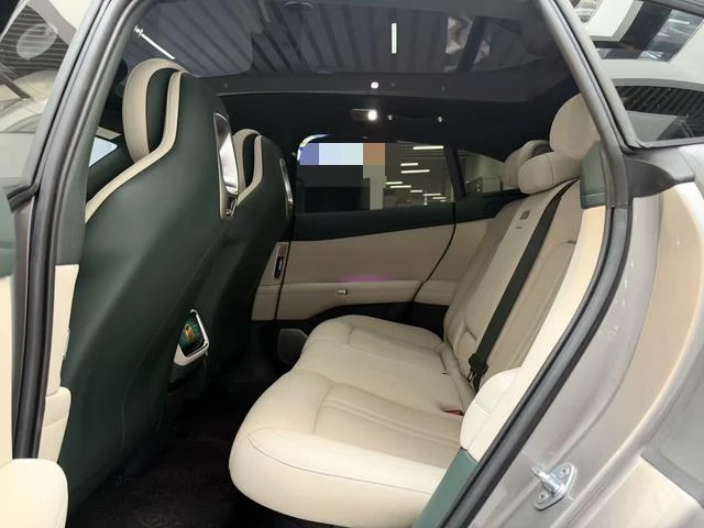 Xiaomi Auto Xiaomi YU7, 2026 — фото 13