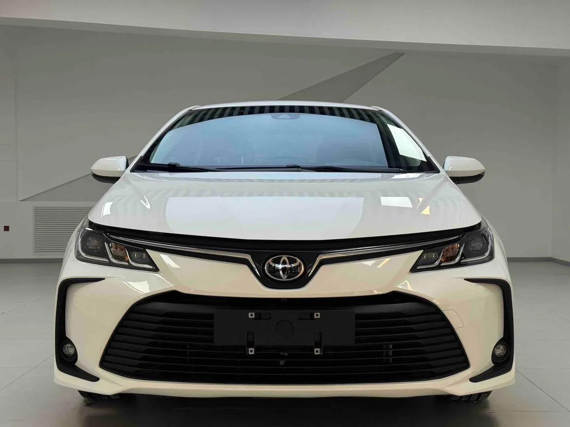 Toyota Corolla, 2023 — фото 2
