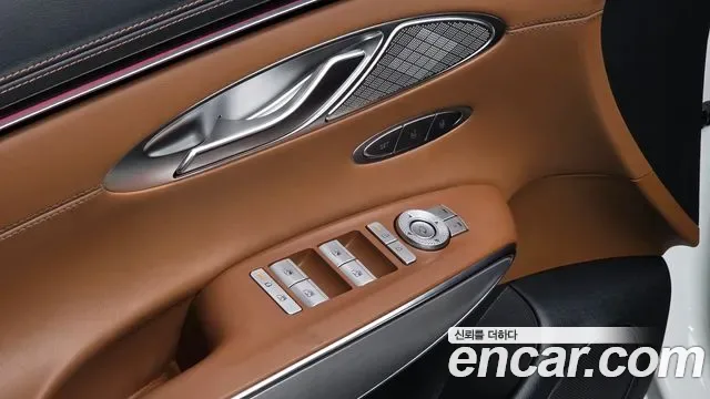 Genesis Gv70, 2024 — фото 16