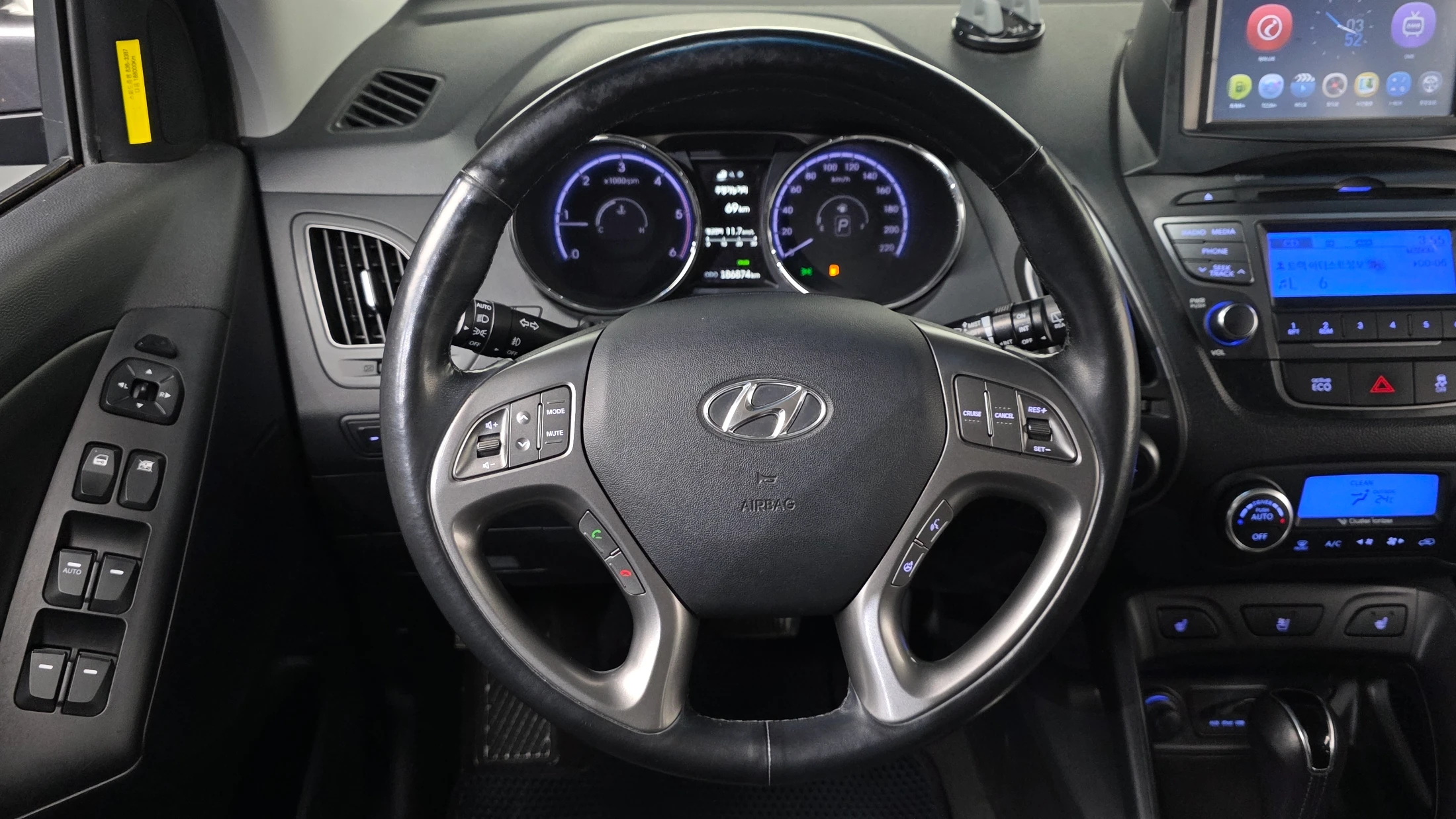 Hyundai Tucson ix, 2013 — фото 14