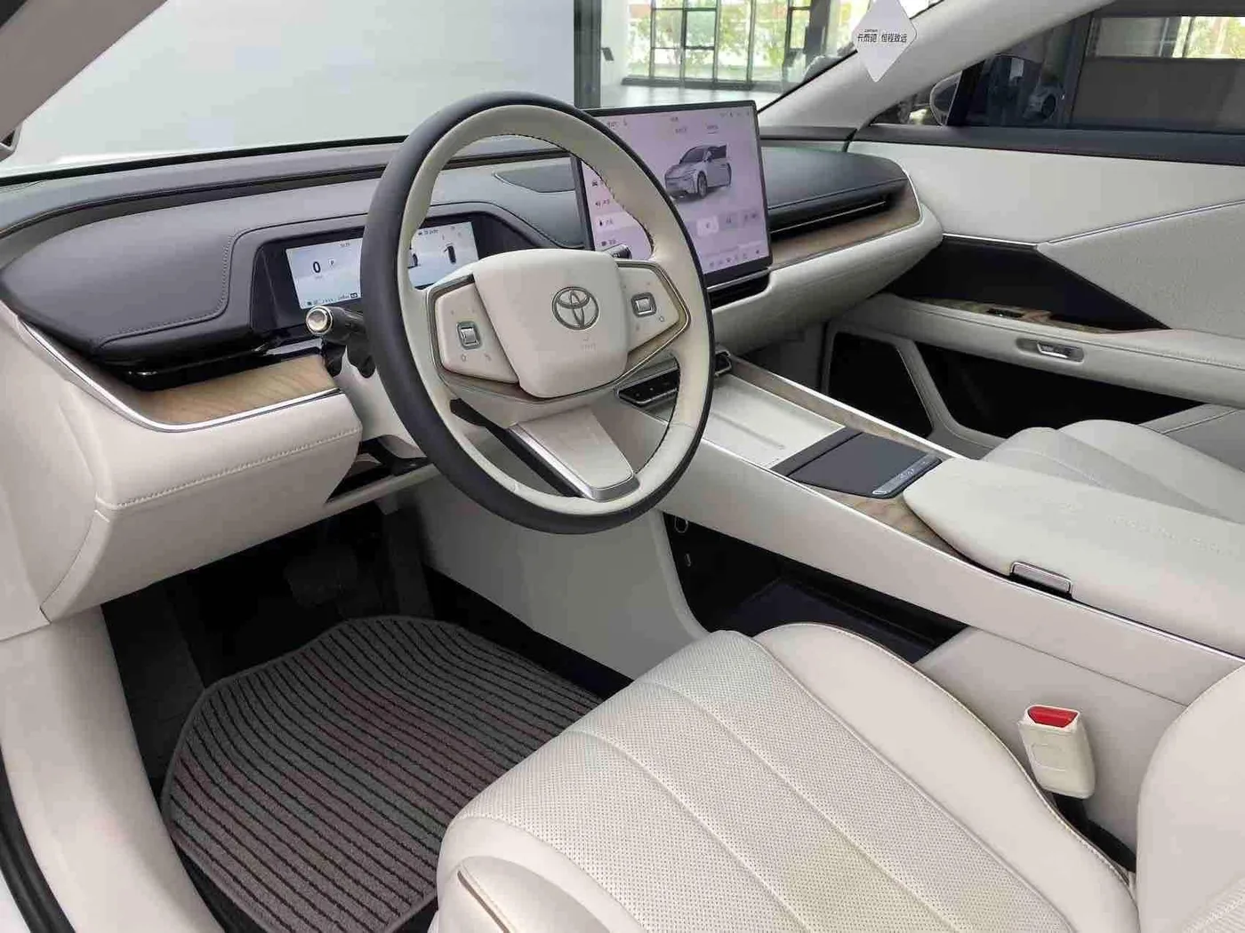 Toyota Platinum Intelligence 7, 2026 — фото 24