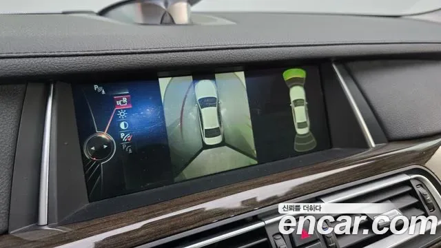 BMW 7-Series F01, 2013 — фото 15