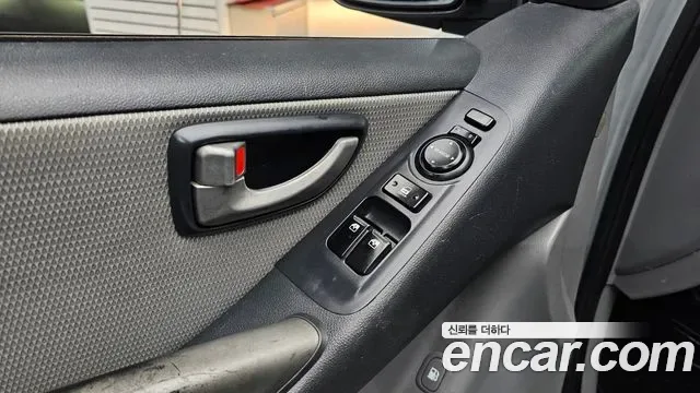 Hyundai Starex Grand Starex, 2010 — фото 15