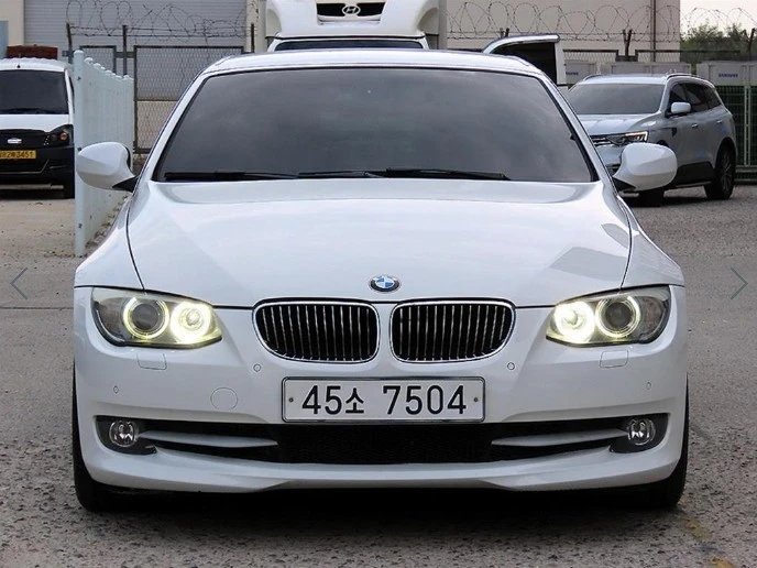 BMW 3-Series E90