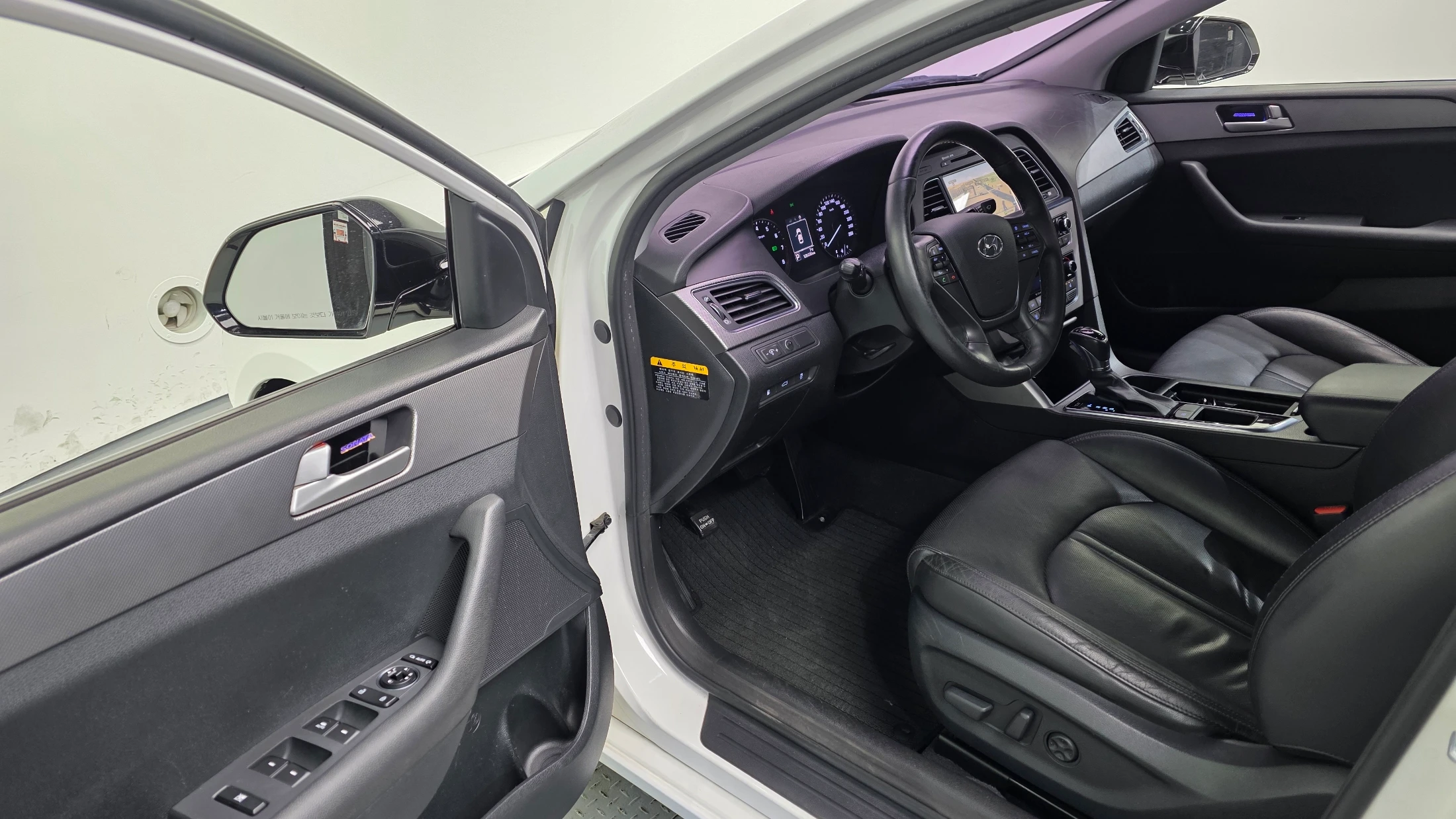 Hyundai Sonata LF Sonata, 2014 — фото 12