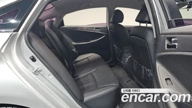 Hyundai Sonata Hybrid, 2013 — фото 11