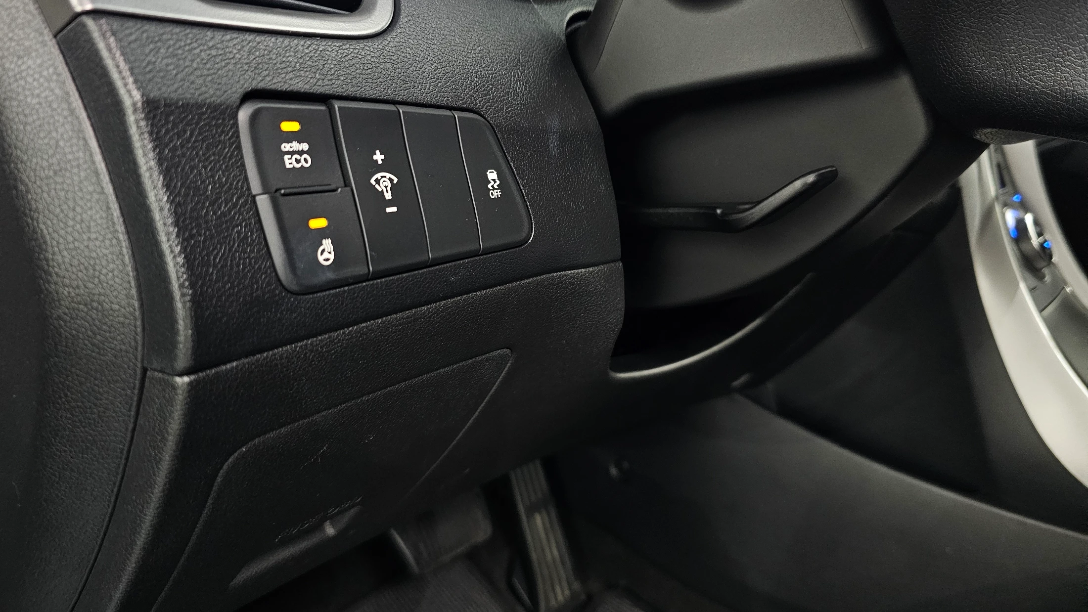 Hyundai Avante MD, 2013 — фото 17