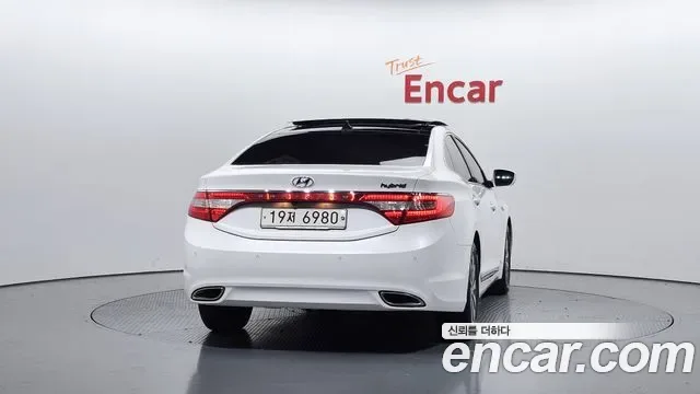 Hyundai Grandeur HG Hybrid, 2014 — фото 4
