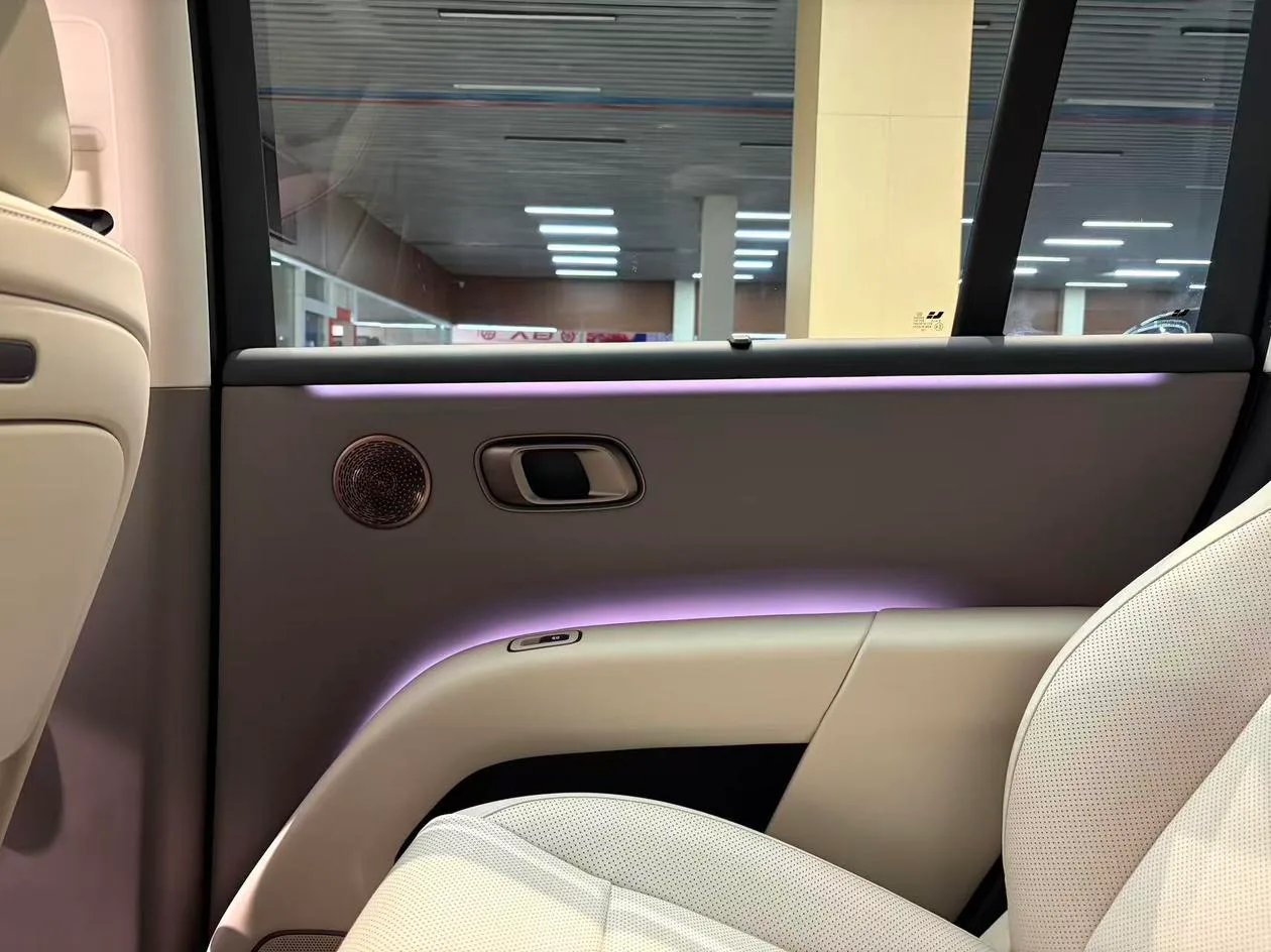 Li Auto ideal i8, 2025 — фото 15