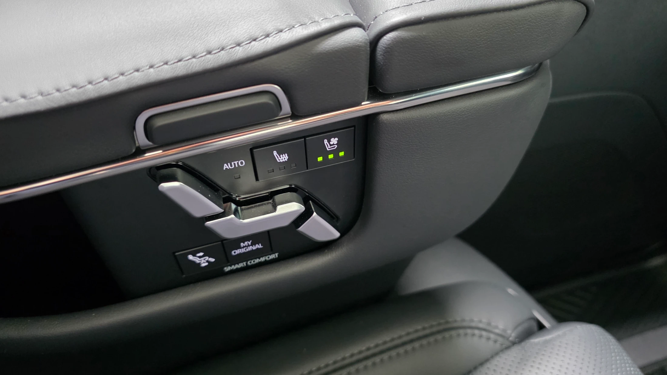 Toyota Alphard Alpad, 2025 — фото 30