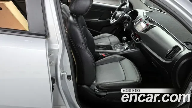 Kia Sportage, 2011 — фото 11