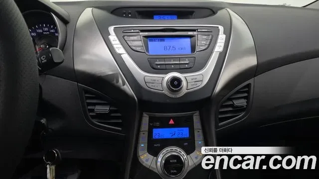 Hyundai Avante MD, 2010 — фото 17