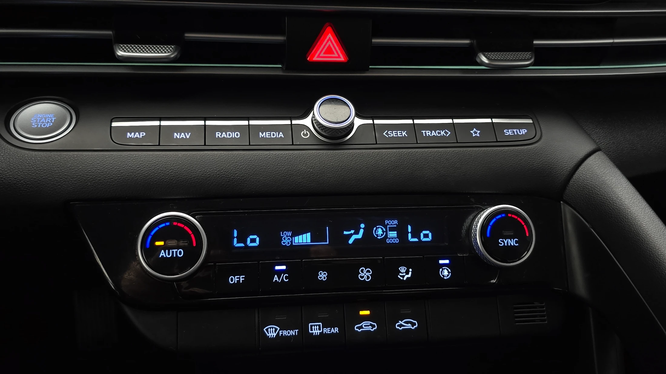 Hyundai Avante CN7, 2024 — фото 33