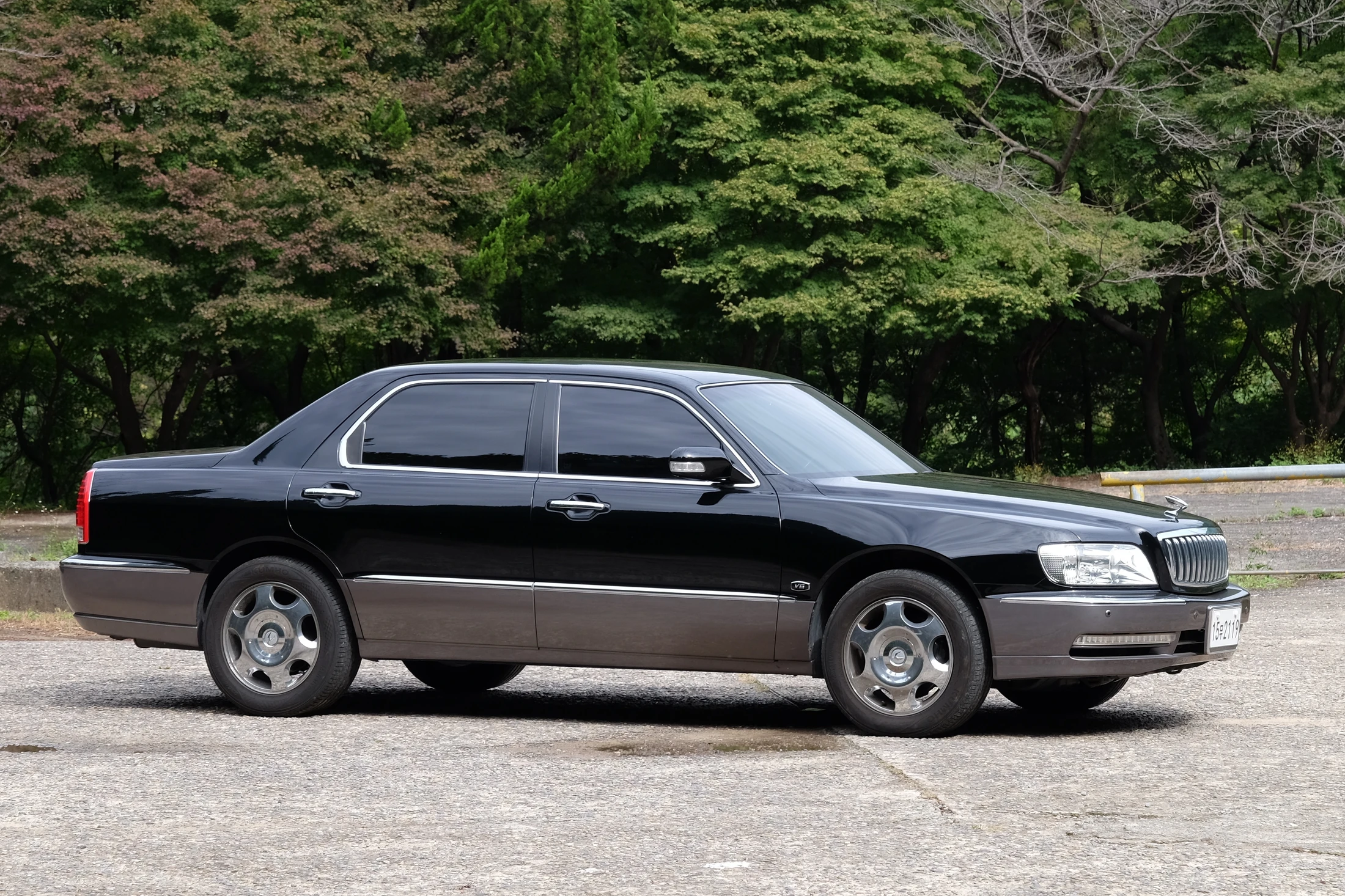 Hyundai Equus
