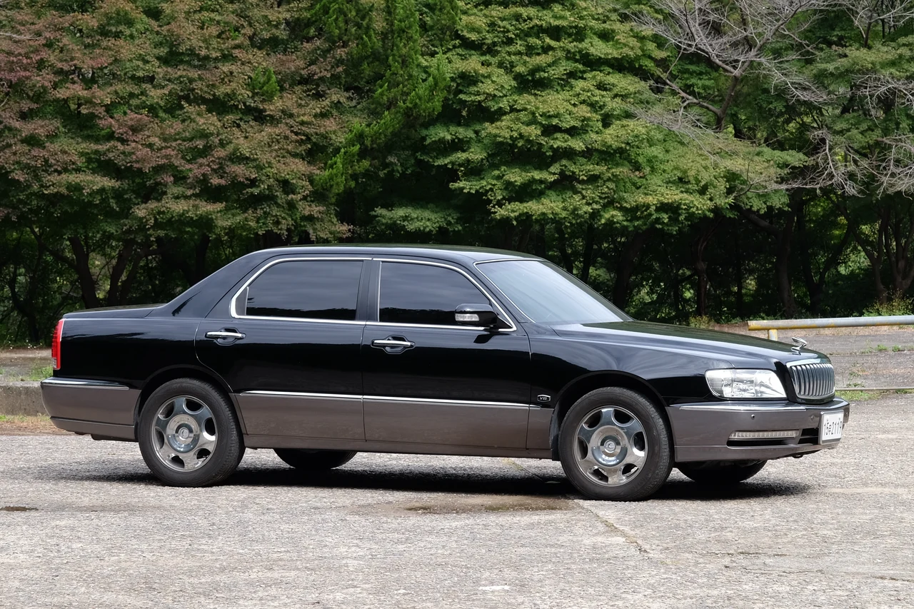 Hyundai Equus