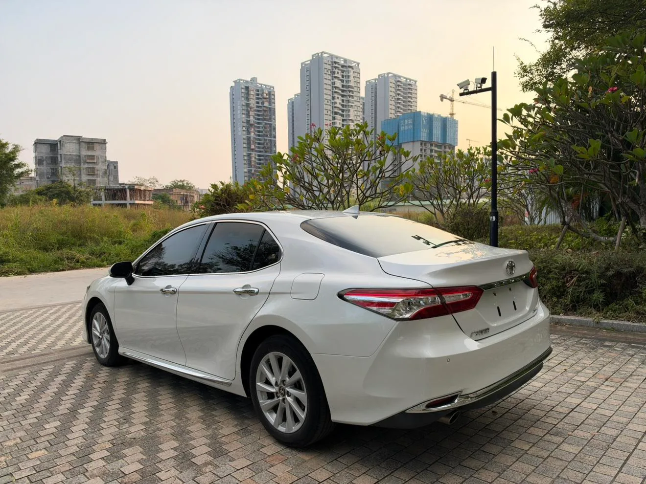 Toyota Camry, 2023 — фото 6
