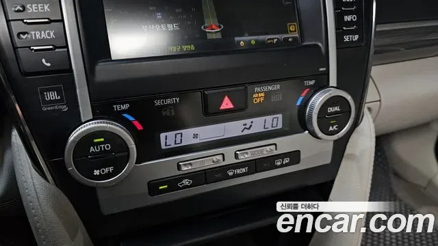 Toyota Camry, 2013 — фото 19