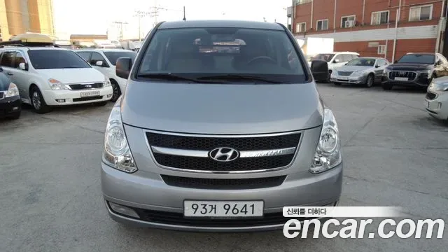 Hyundai Starex Grand Starex, 2012 — фото 2
