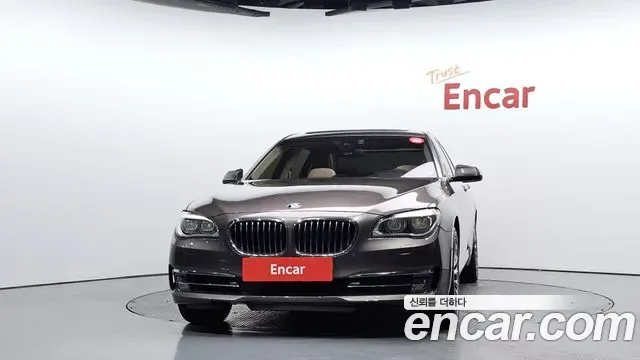 BMW 7-Series F01, 2013 — фото 2