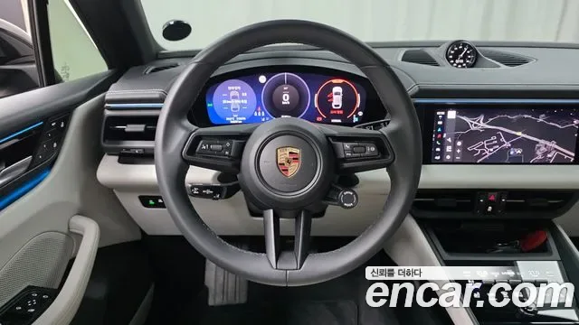 Porsche Macan EV, 2025 — фото 14